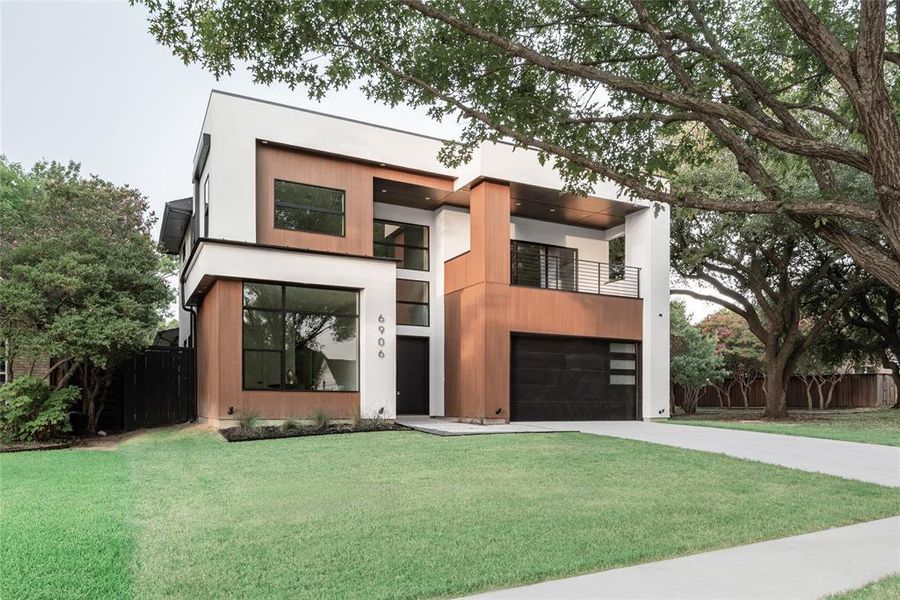 Image 27 of a home in .