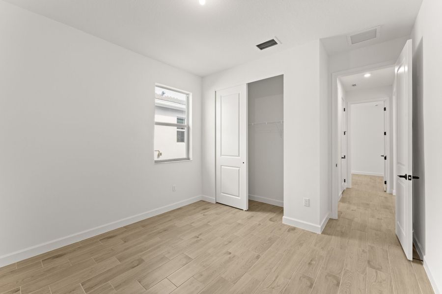 Spacious, unfurnished interior of a new home in Tradition, Port St. Lucie (Image 11). Spacious, unfurnished interior of a new home in Tradition, Port St. Lucie (Image 11).