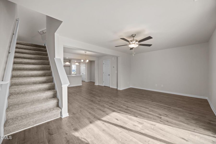 20-web-or-mls-IMG_9707 20-web-or-mls-IMG_9707