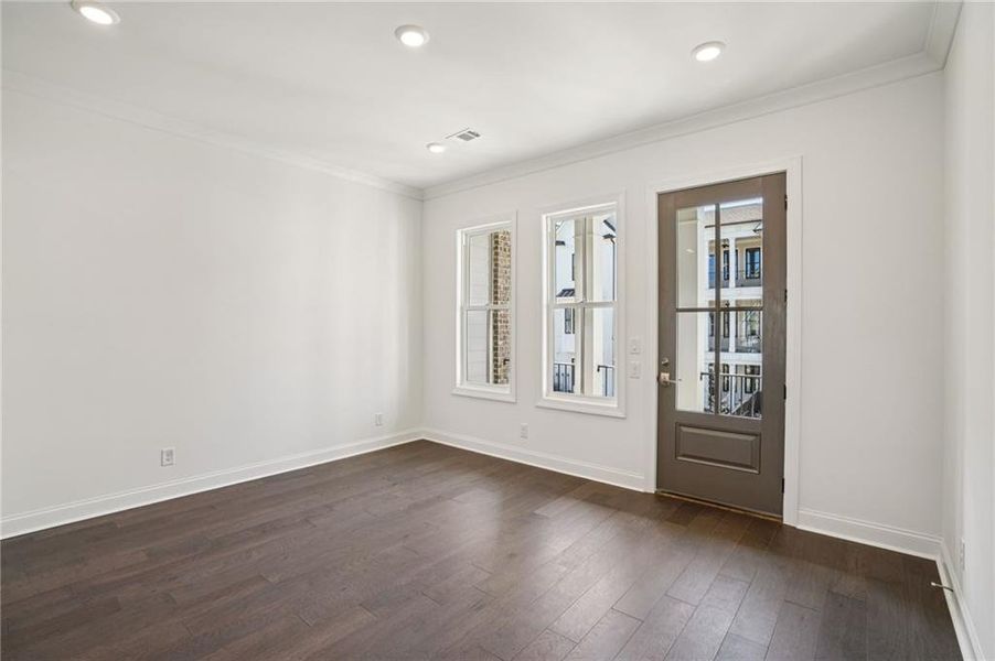 Spacious, unfurnished interior of a new home in Waterside Condos, Peachtree Corners (Image 22).