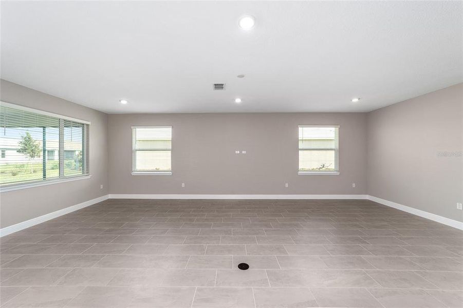 Spacious, unfurnished interior of a new home in On Top of the World Communities, Ocala (Image 24).