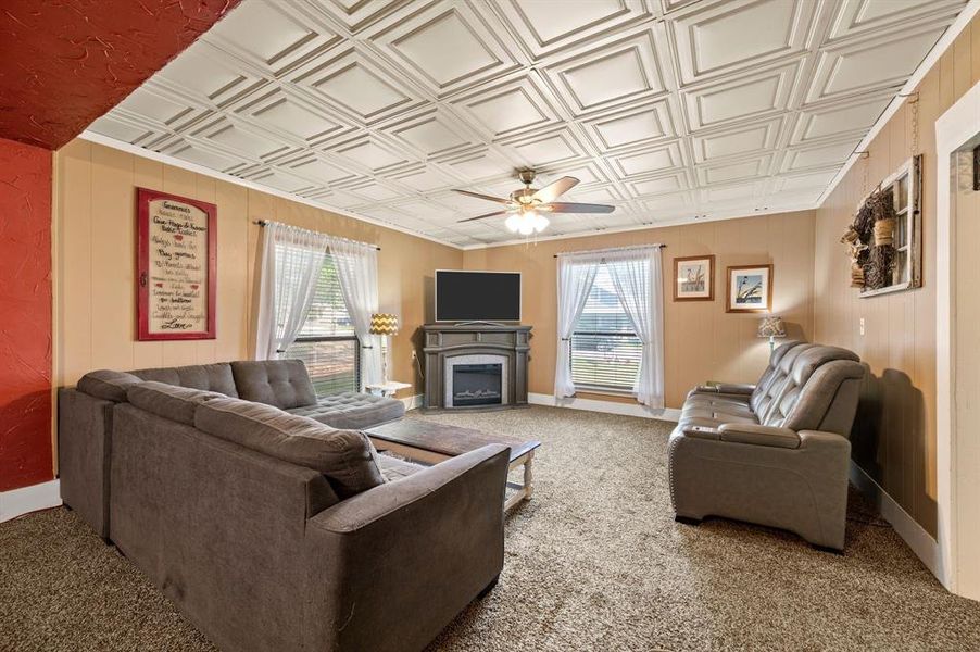 Furnished interior view inside a new home in , Weatherford (Image 5).