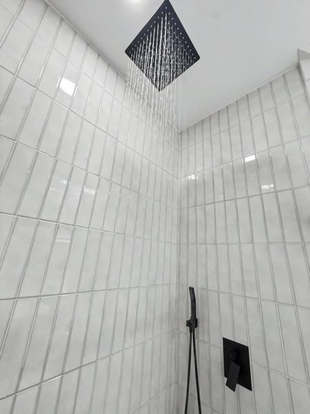 Close-up of interior finishes inside a home in , North Charleston (Image 42).