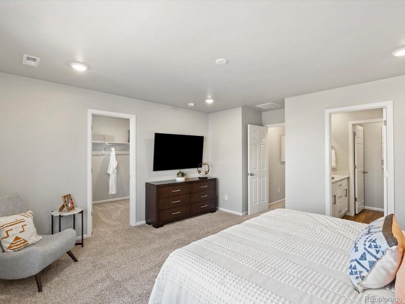 Furnished interior view inside a new home in , Aurora (Image 17).