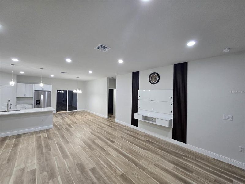 Image 35 of a home in .