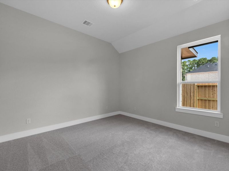 Spacious, unfurnished interior of a new home in Oakhill Reserve, Tomball (Image 14). Spacious, unfurnished interior of a new home in Oakhill Reserve, Tomball (Image 14).