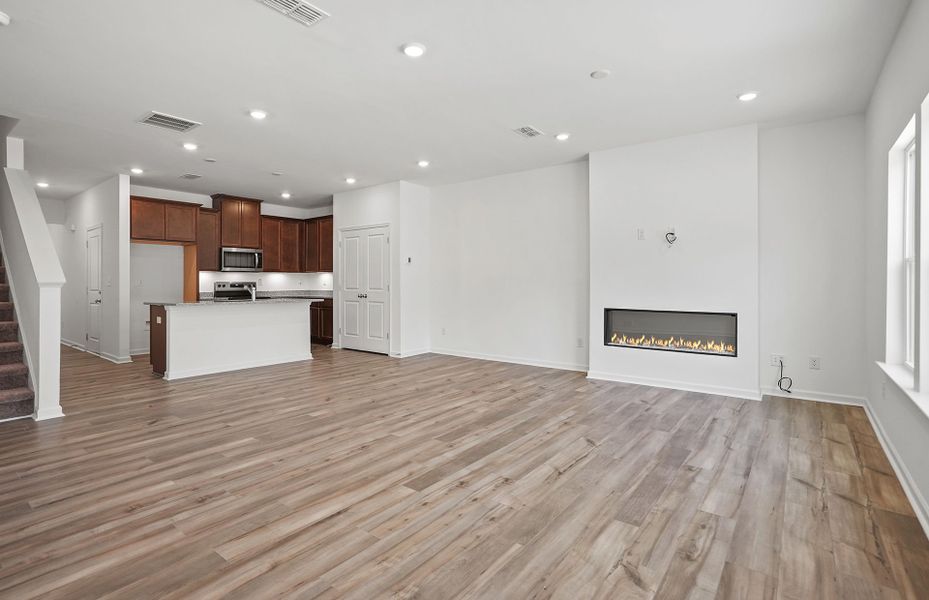 Spacious, unfurnished interior of a new home in Mallard Park, Charlotte (Image 35). Spacious, unfurnished interior of a new home in Mallard Park, Charlotte (Image 35).