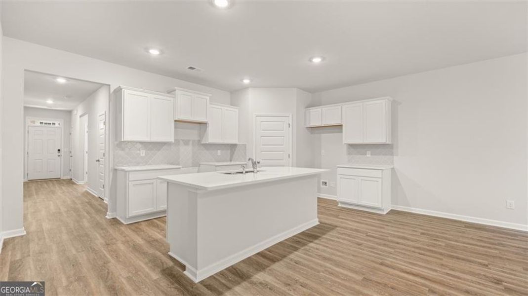 Furnished interior view inside a new home in Twin Lakes, Hoschton (Image 5).