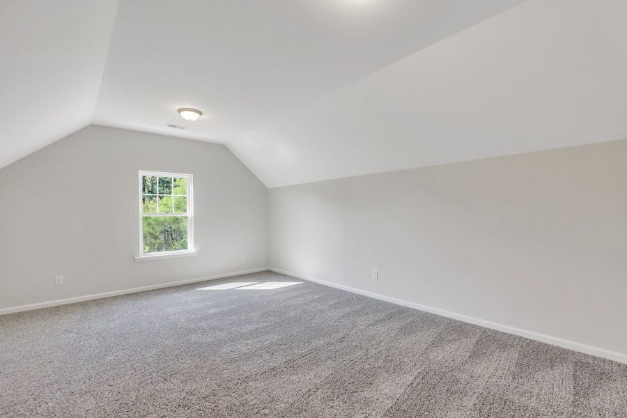 Spacious, unfurnished interior of a new home in Ramsey Landing, Rincon (Image 24).