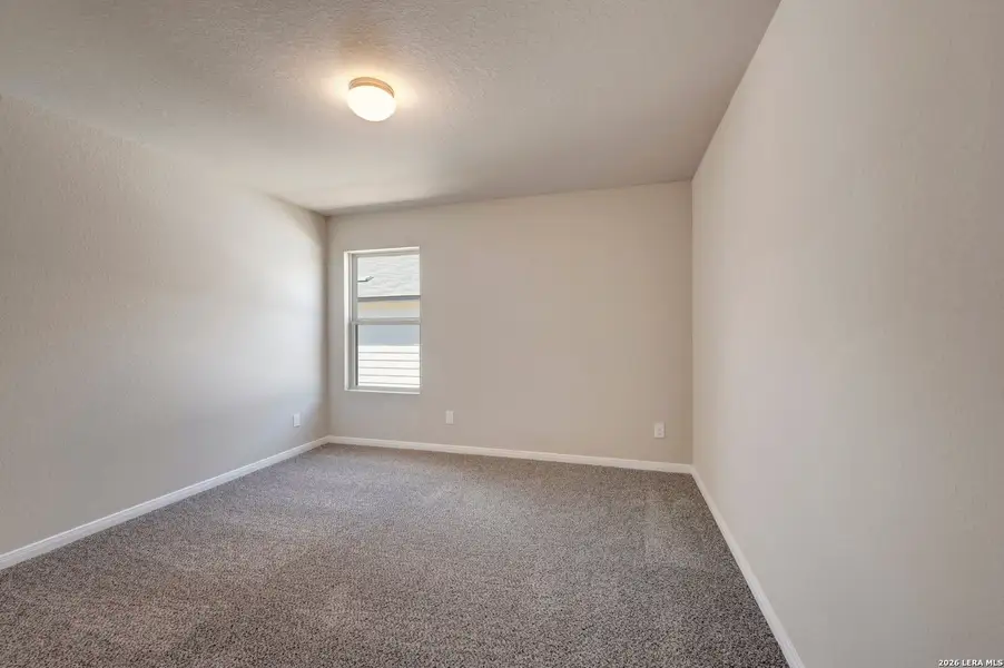 Spacious, unfurnished interior of a new home in Greenspoint Heights, Seguin (Image 31).