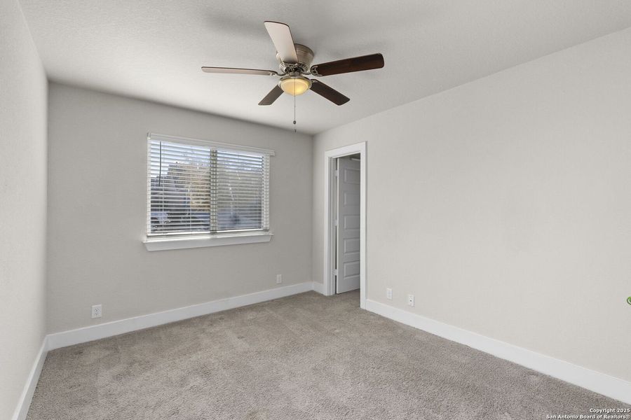 Spacious, unfurnished interior of a new home in Brookstone Creek, San Antonio (Image 21). Spacious, unfurnished interior of a new home in Brookstone Creek, San Antonio (Image 21).
