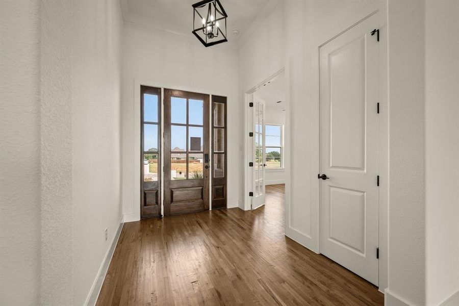 Spacious, unfurnished interior of a new home in Highland Oaks, Boyd (Image 19).