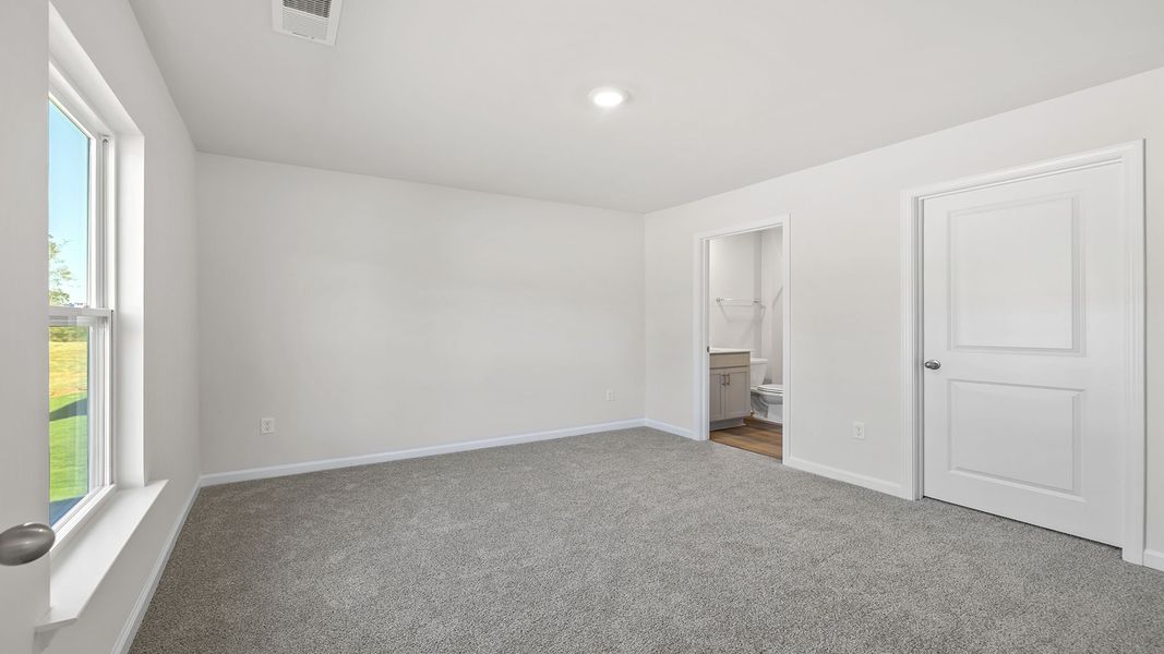 Spacious, unfurnished interior of a new home in Village Grove, Greenville (Image 23). Spacious, unfurnished interior of a new home in Village Grove, Greenville (Image 23).