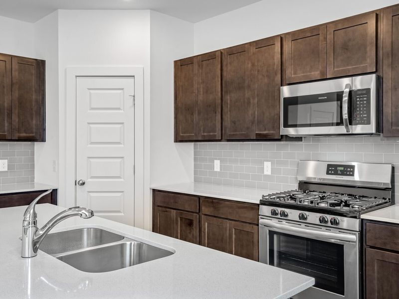 Furnished interior view inside a new home in Sage Farms, White House (Image 9).