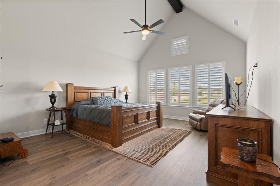 Furnished interior view inside a new home in Pecan Square - Estates, Northlake (Image 12).