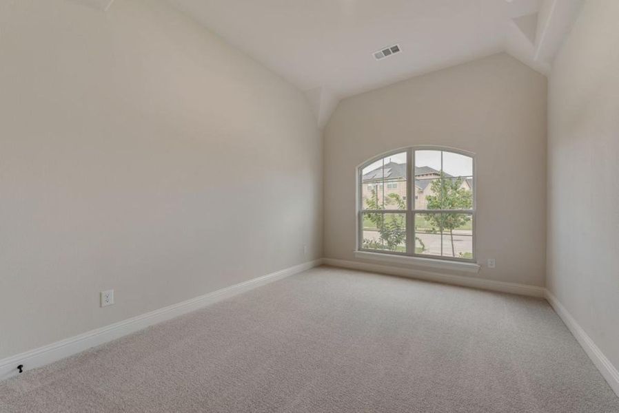 Representative unfurnished interior of a home built from the Brandonwood by Grand Homes in Edgewater, Fate (Image 22).