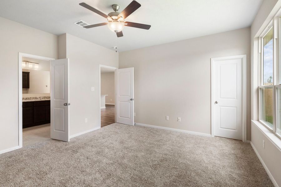 Representative unfurnished interior of a home built from the The 1419 by Stylecraft Builders in Hilltop Heights, Waco (Image 16). Representative unfurnished interior of a home built from the The 1419 by Stylecraft Builders in Hilltop Heights, Waco (Image 16).
