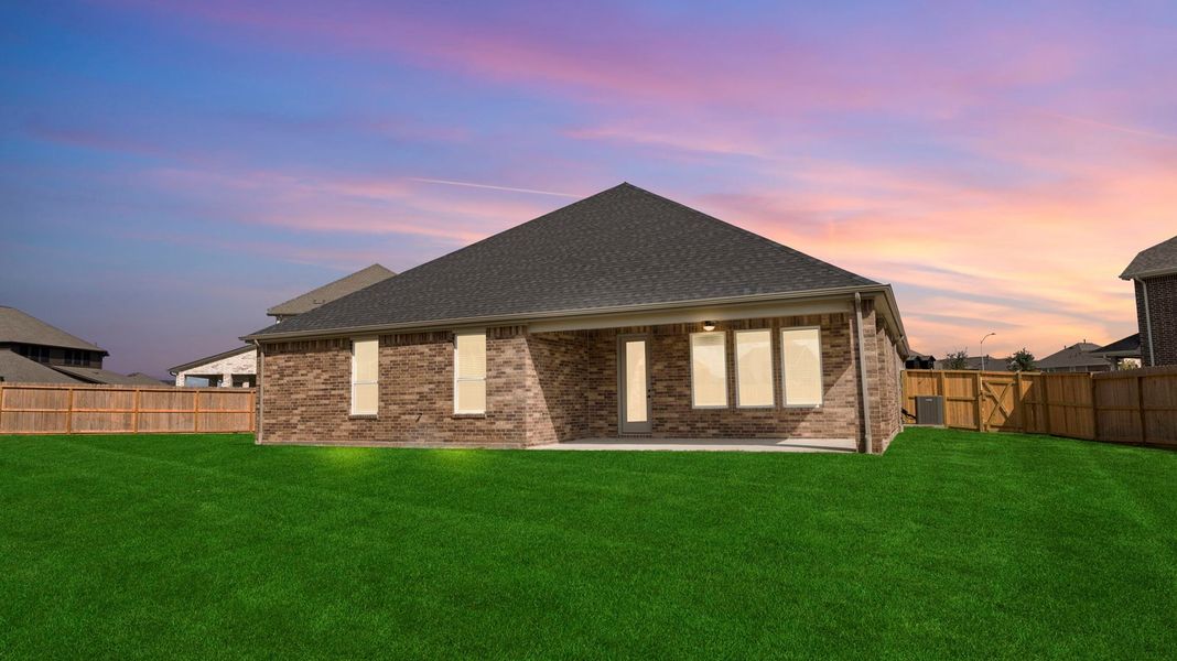 Representative exterior details of a home built from the Cardinale by D.R. Horton in Westland Ranch 60' Homesites, League City (Image 28). Representative exterior details of a home built from the Cardinale by D.R. Horton in Westland Ranch 60' Homesites, League City (Image 28).