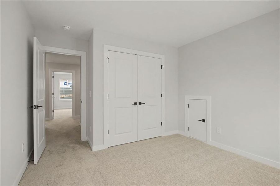 Spacious, unfurnished interior of a new home in The Park at Brighton, Locust Grove (Image 22).