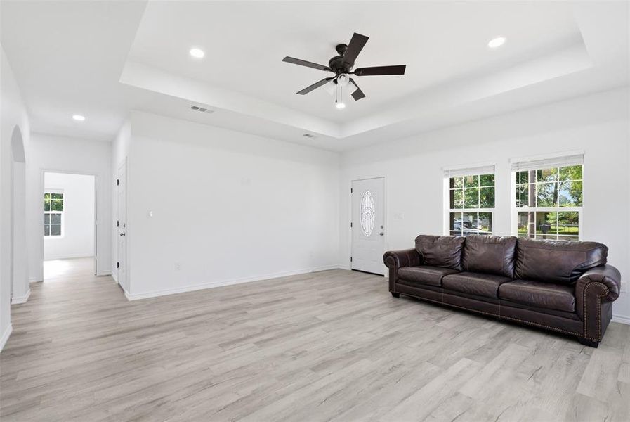 Spacious, unfurnished interior of a new home in , Mount Pleasant (Image 23).