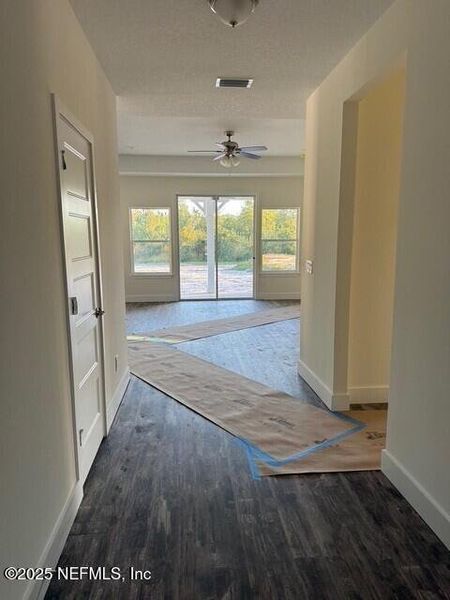 Image 20 of a home in .