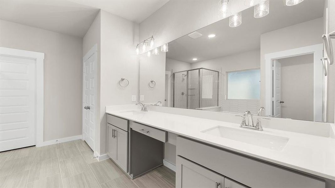 14. 737 Grand Dale - Bath (2)