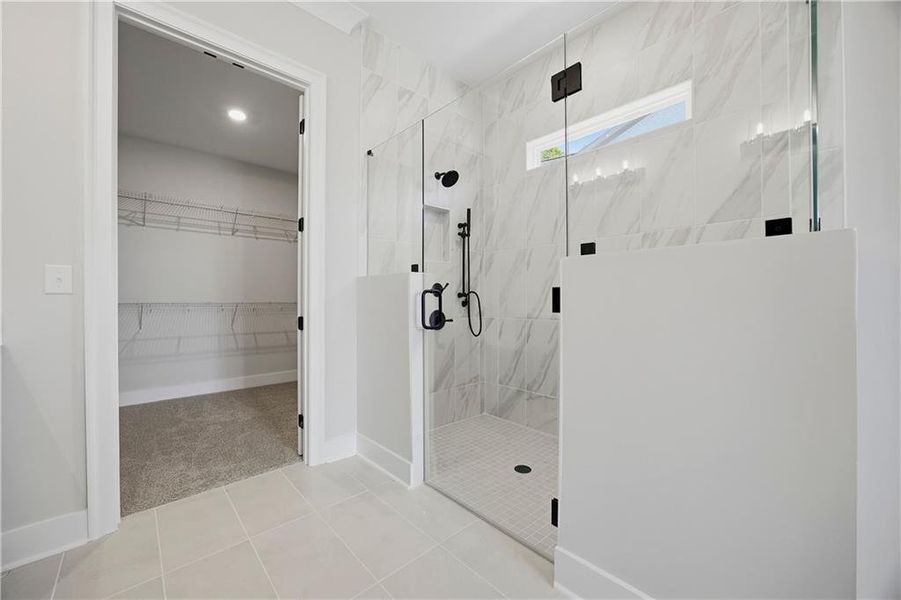 Spacious, unfurnished interior of a new home in Yellowstone Farms, Cumming (Image 37).