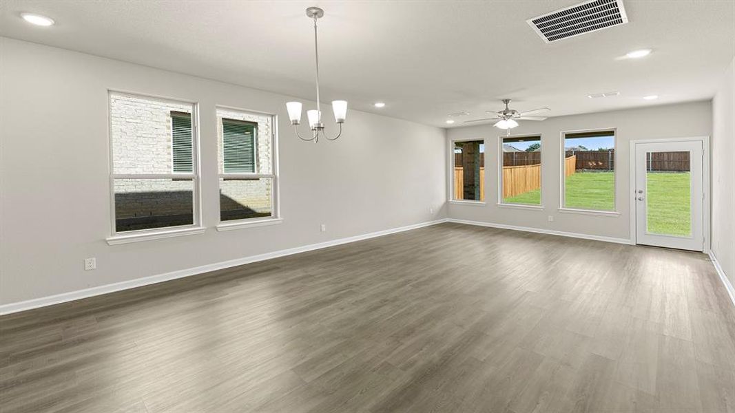 07. 1617 Gracehill - Dining