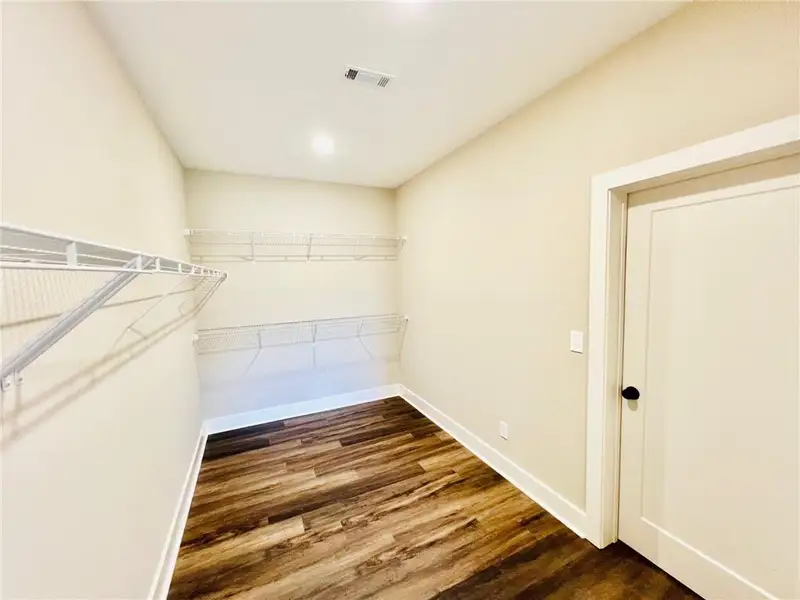Spacious, unfurnished interior of a new home in , Cartersville (Image 9). Spacious, unfurnished interior of a new home in , Cartersville (Image 9).