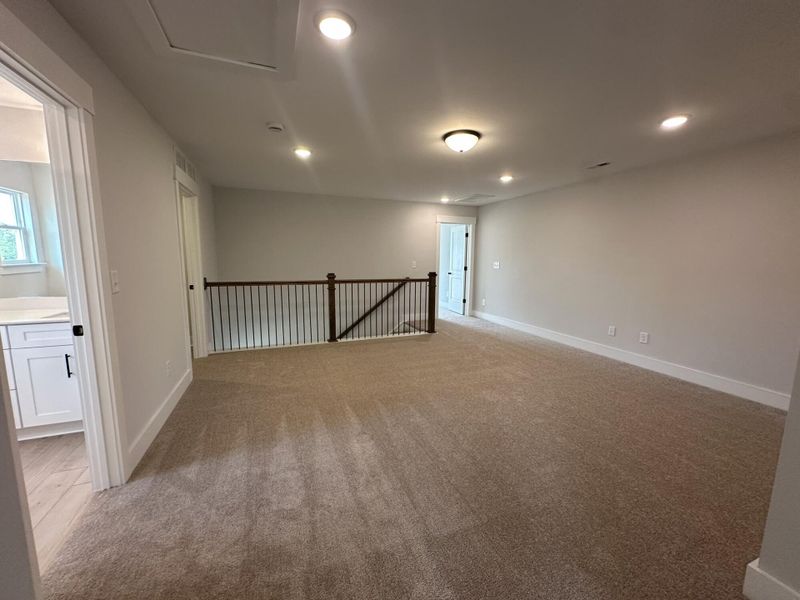 Spacious, unfurnished interior of a new home in Blythe Mill Townhomes, Waxhaw (Image 21).