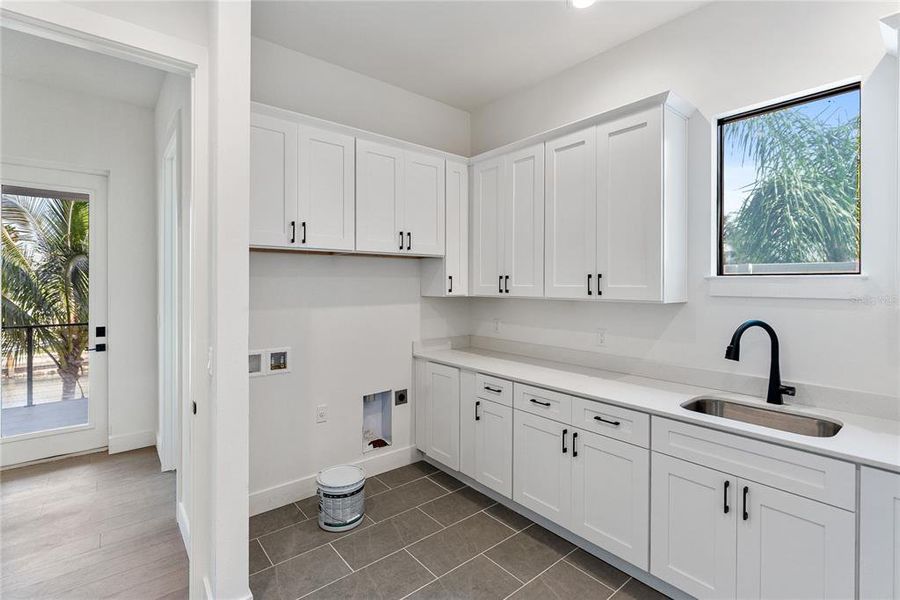 Furnished interior view inside a new home in , Longboat Key (Image 14). Furnished interior view inside a new home in , Longboat Key (Image 14).