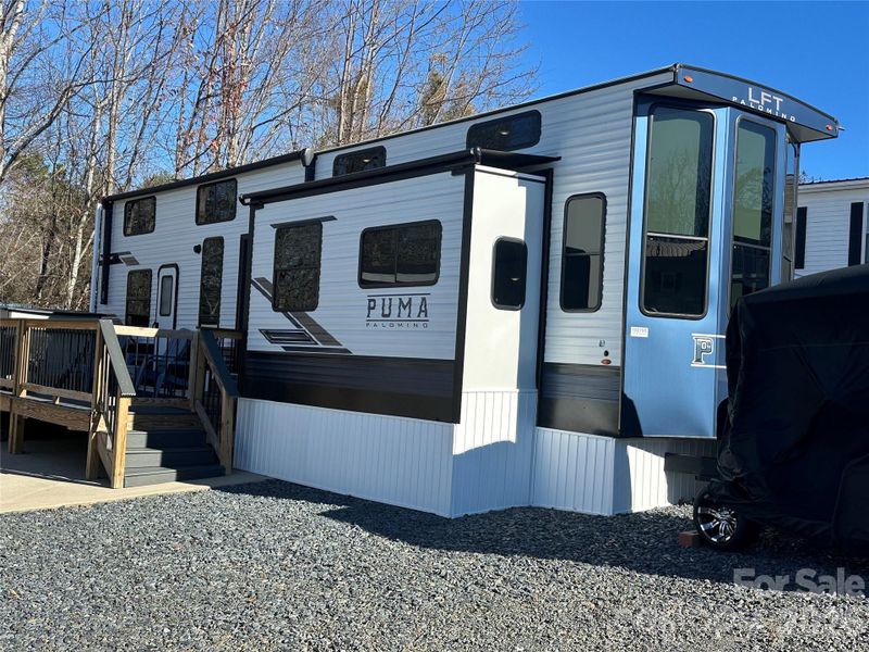 Exterior details and patio area of a home in , New London (Image 23).