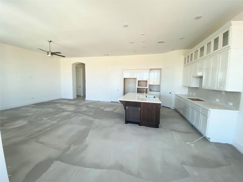 In-progress construction of a new home in Riceland: 65ft. lots, Mont Belvieu, TX (Image 34).