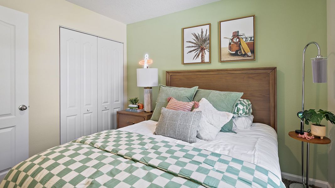Representative furnished interior of a home built from the Surfside by D.R. Horton in Palm Coast Villas, Palm Coast (Image 19).