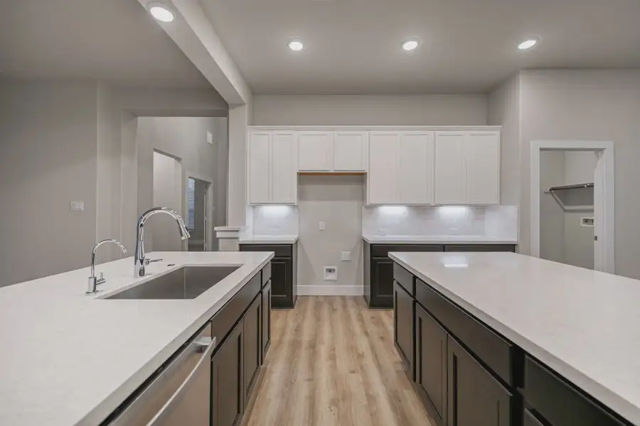 Furnished interior view inside a new home in Buffalo Crossing, Cibolo (Image 3).