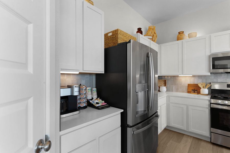 Furnished interior view inside a new home in Briarwood, Elgin (Image 41).