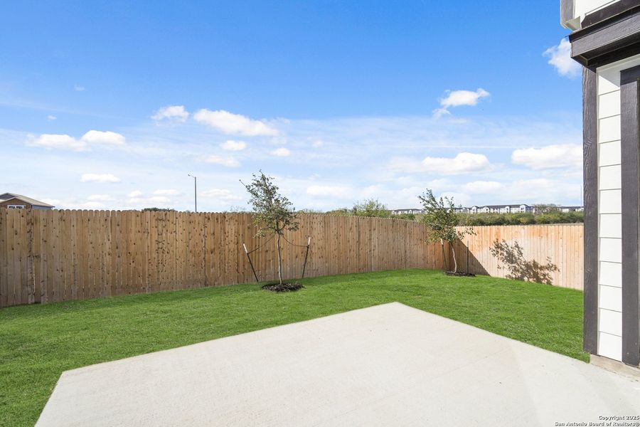 Exterior details and patio area of a home in Applewhite Meadows, San Antonio (Image 24).