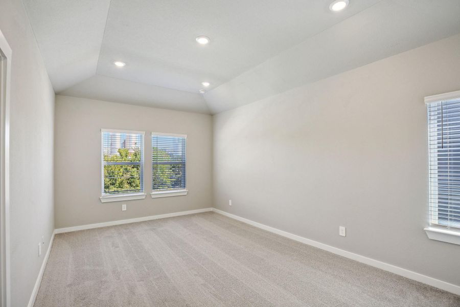 Spacious, unfurnished interior of a new home in Spring Brook Village - City Series, Houston (Image 21).