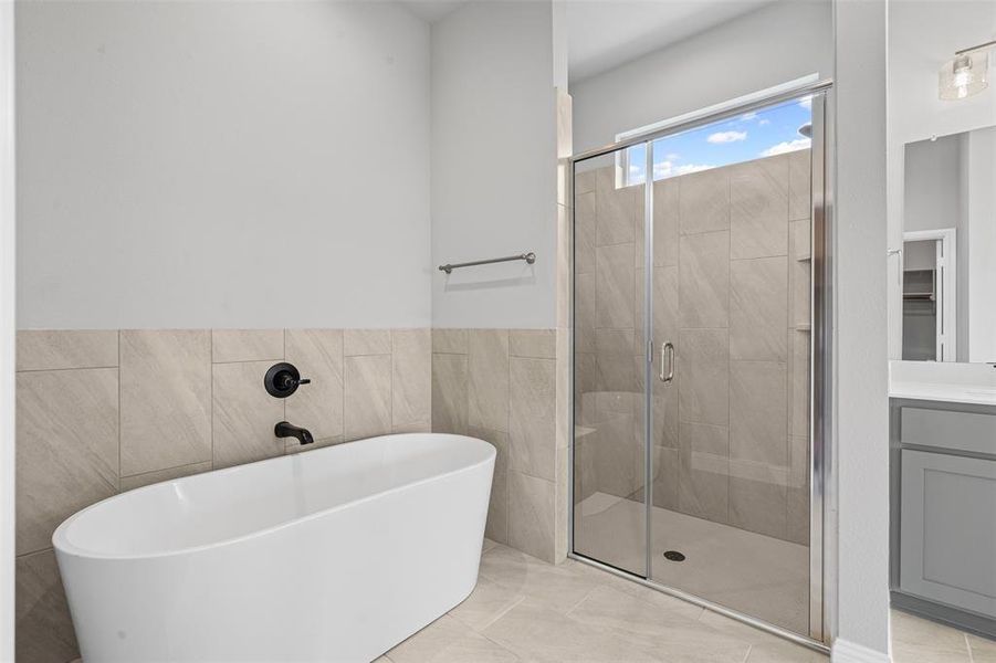 Furnished interior view inside a new home in , Glen Rose (Image 14). Furnished interior view inside a new home in , Glen Rose (Image 14).