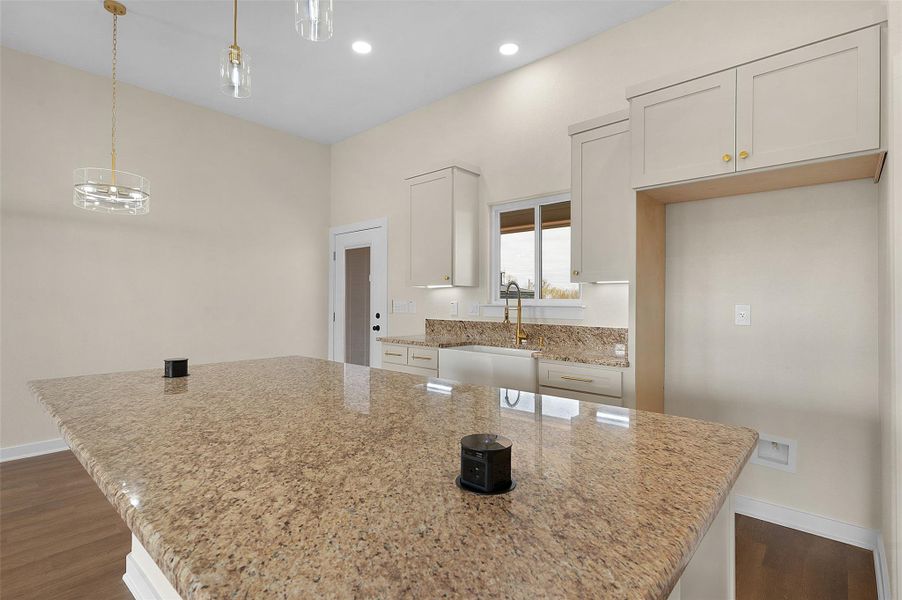 Kitchen Island with Pop-Up Outlets