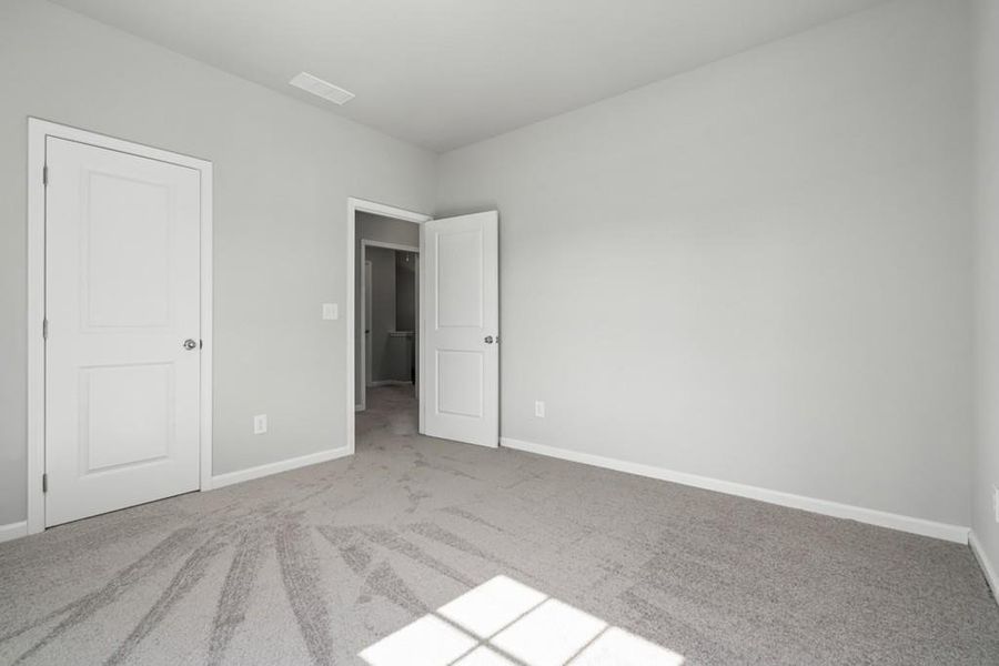Spacious, unfurnished interior of a new home in Harmony, Auburn (Image 36). Spacious, unfurnished interior of a new home in Harmony, Auburn (Image 36).