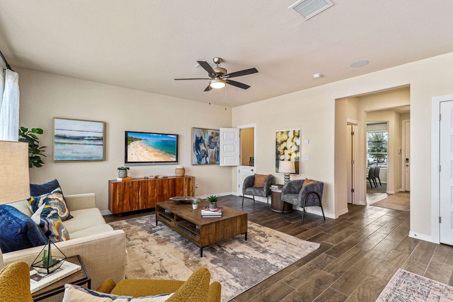 Representative furnished interior of a home built from the Blue Agave by View Homes in Paseos Del Este, Horizon City (Image 12).