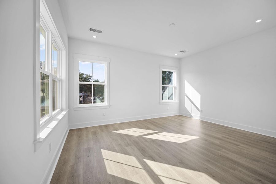 Spacious, unfurnished interior of a new home in , Johns Island (Image 58).
