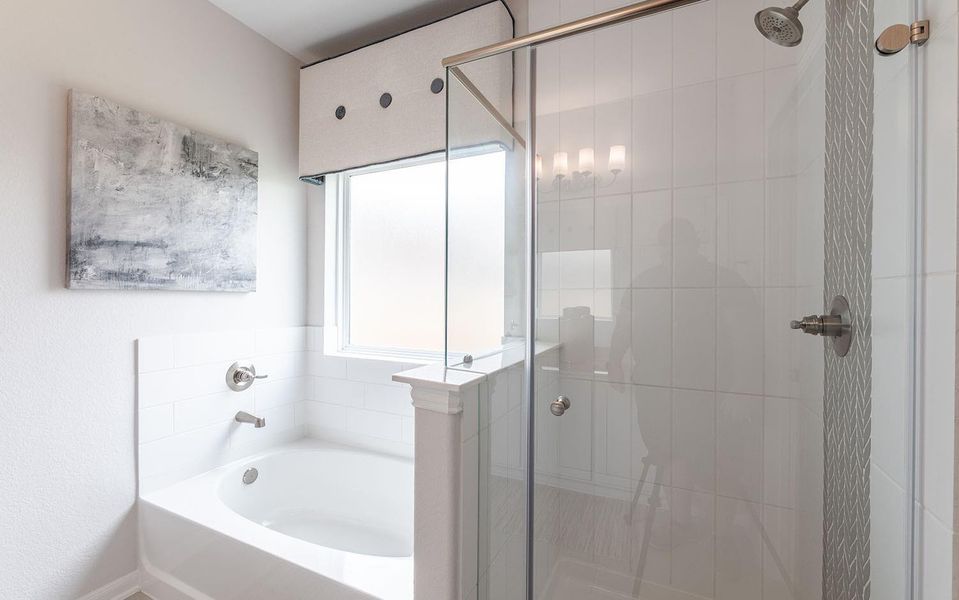 Furnished interior view inside a new home in Pecan Estates, Crosby (Image 14).