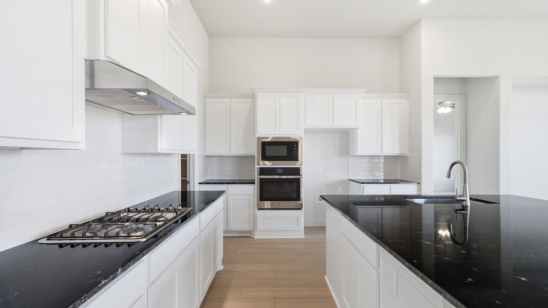 Representative furnished interior of a home built from the Tulane by DRB Homes in Green Meadows Classic, Celina (Image 17).