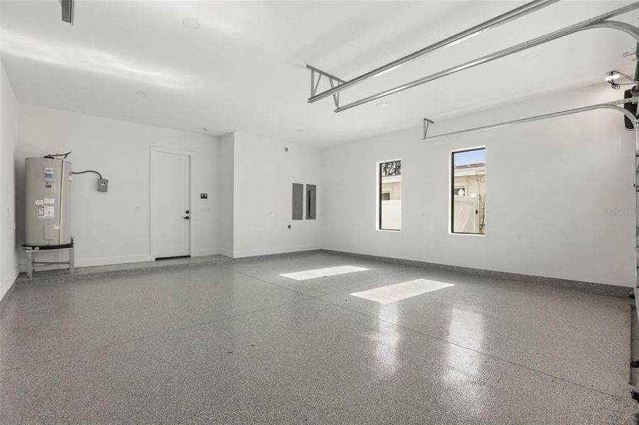 Spacious, unfurnished interior of a new home in College Park, Orlando (Image 23). Spacious, unfurnished interior of a new home in College Park, Orlando (Image 23).