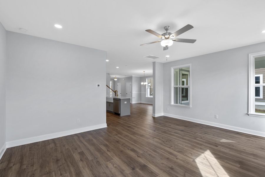 Spacious, unfurnished interior of a new home in Wildcat Chase, Summerville (Image 31).