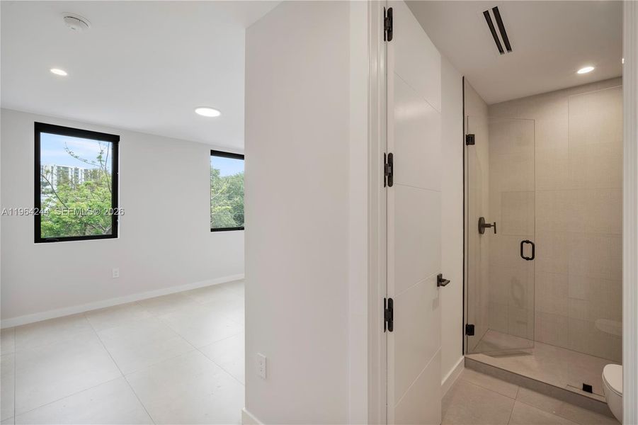 Spacious, unfurnished interior of a new home in , Miami (Image 42). Spacious, unfurnished interior of a new home in , Miami (Image 42).