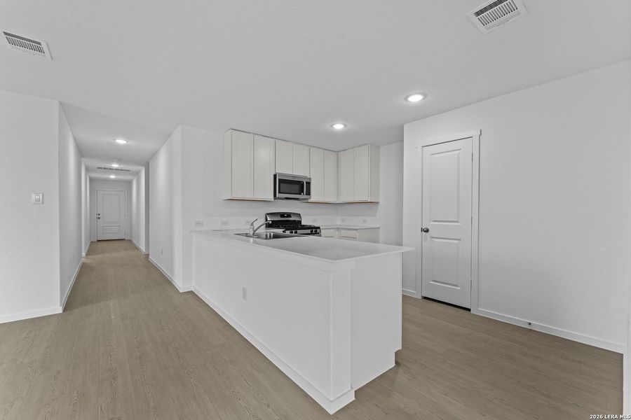 Furnished interior view inside a new home in , New Braunfels (Image 5).