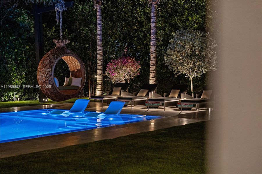 Community amenities in , Miami (Image 62). Community amenities in , Miami (Image 62).